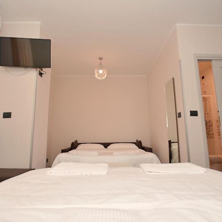Hotel & Apartments " Perpoin " Saluzzo Kültér fotó