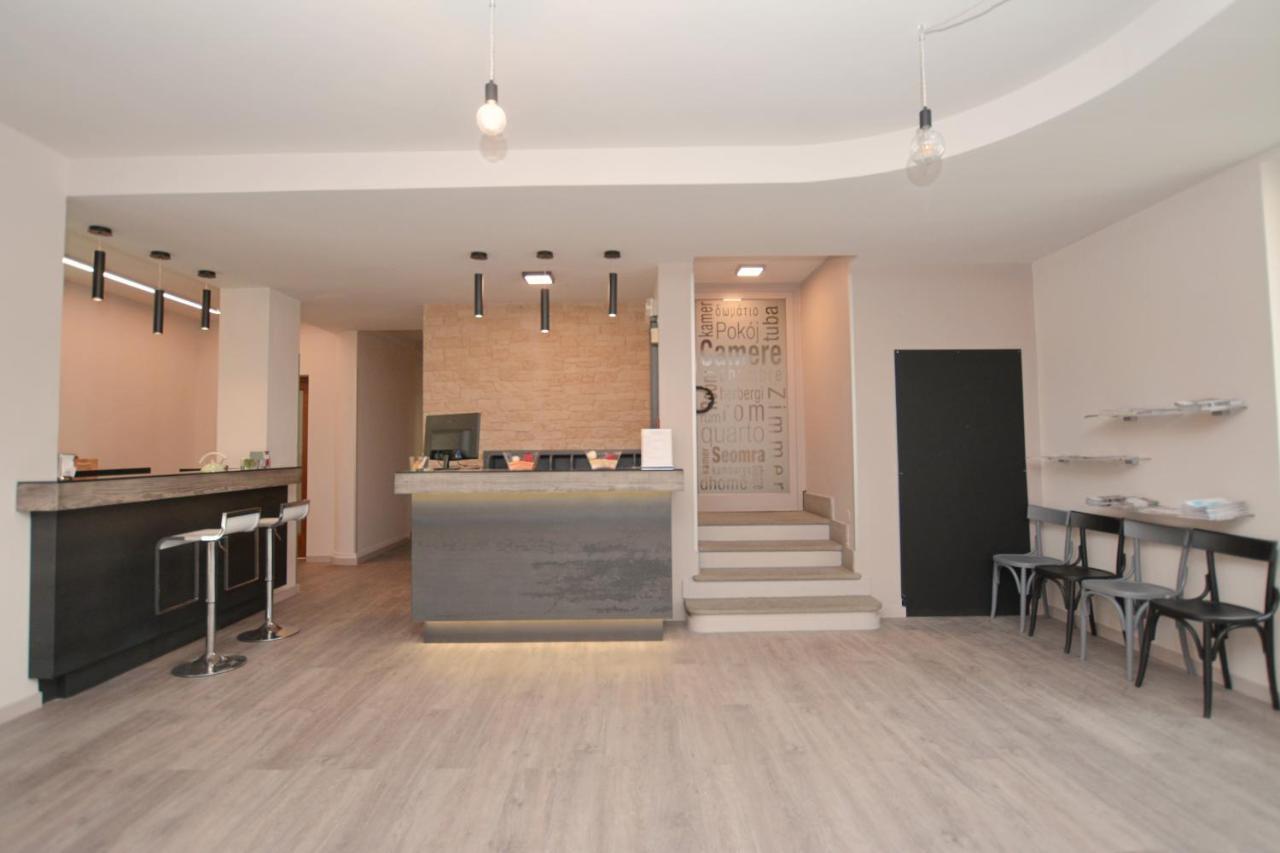 Hotel & Apartments " Perpoin " Saluzzo Kültér fotó