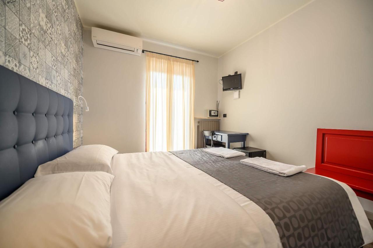 Hotel & Apartments " Perpoin " Saluzzo Kültér fotó